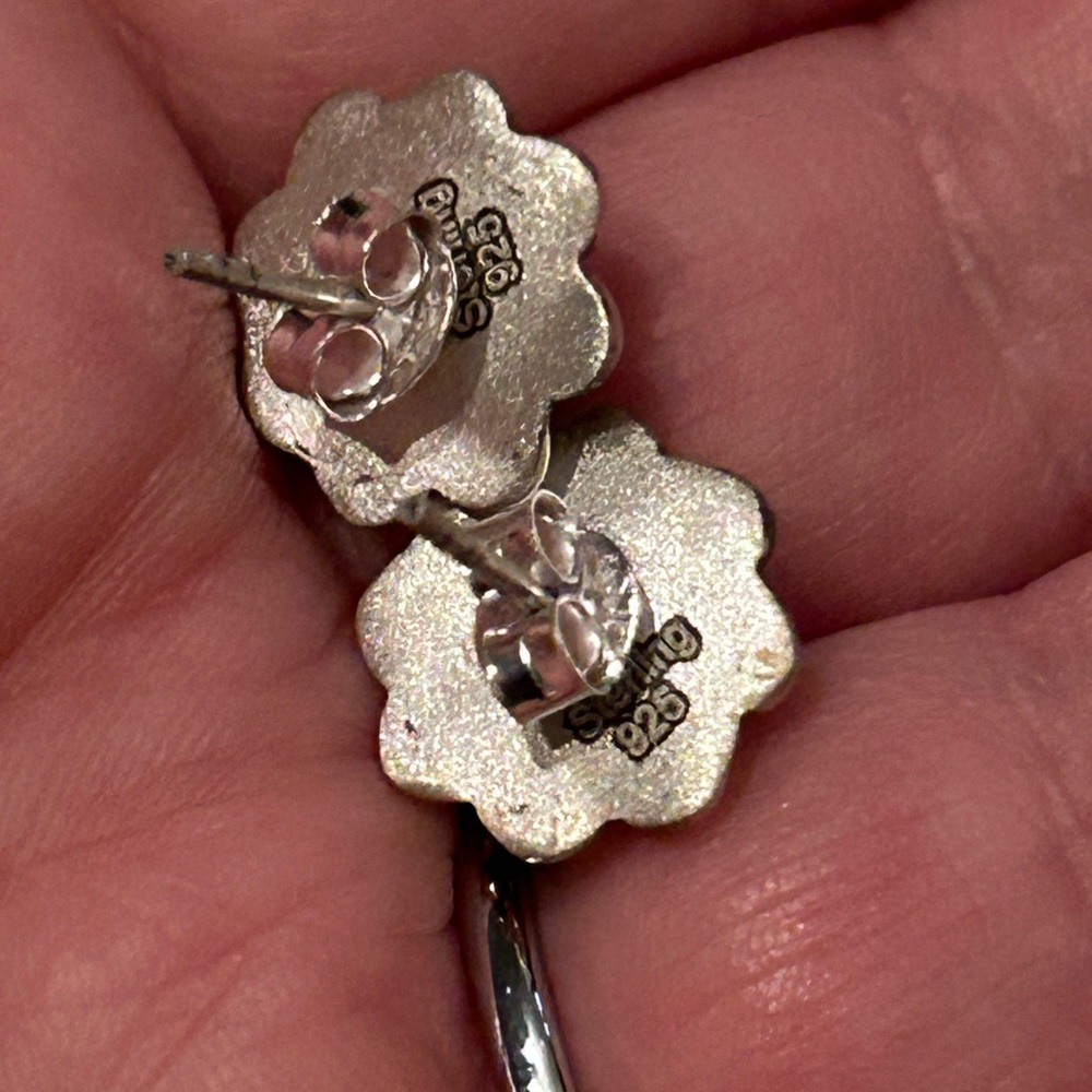 Sterling silver set of black and pink lab opal pendant and earrings - Picture 4 of 6